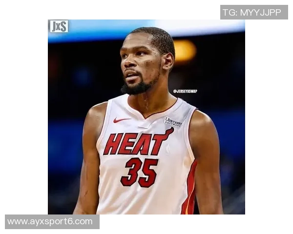 KD谈与球迷在推特对线的原因:快速宣泄与真实自我保持